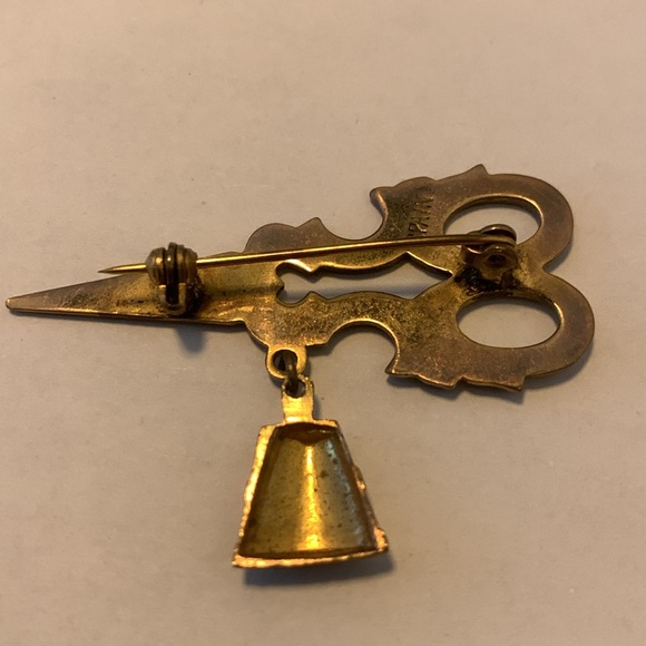 Vintage Thimble & Scissors Pin Brooch Sewing Seamstress - Picture 6 of 7